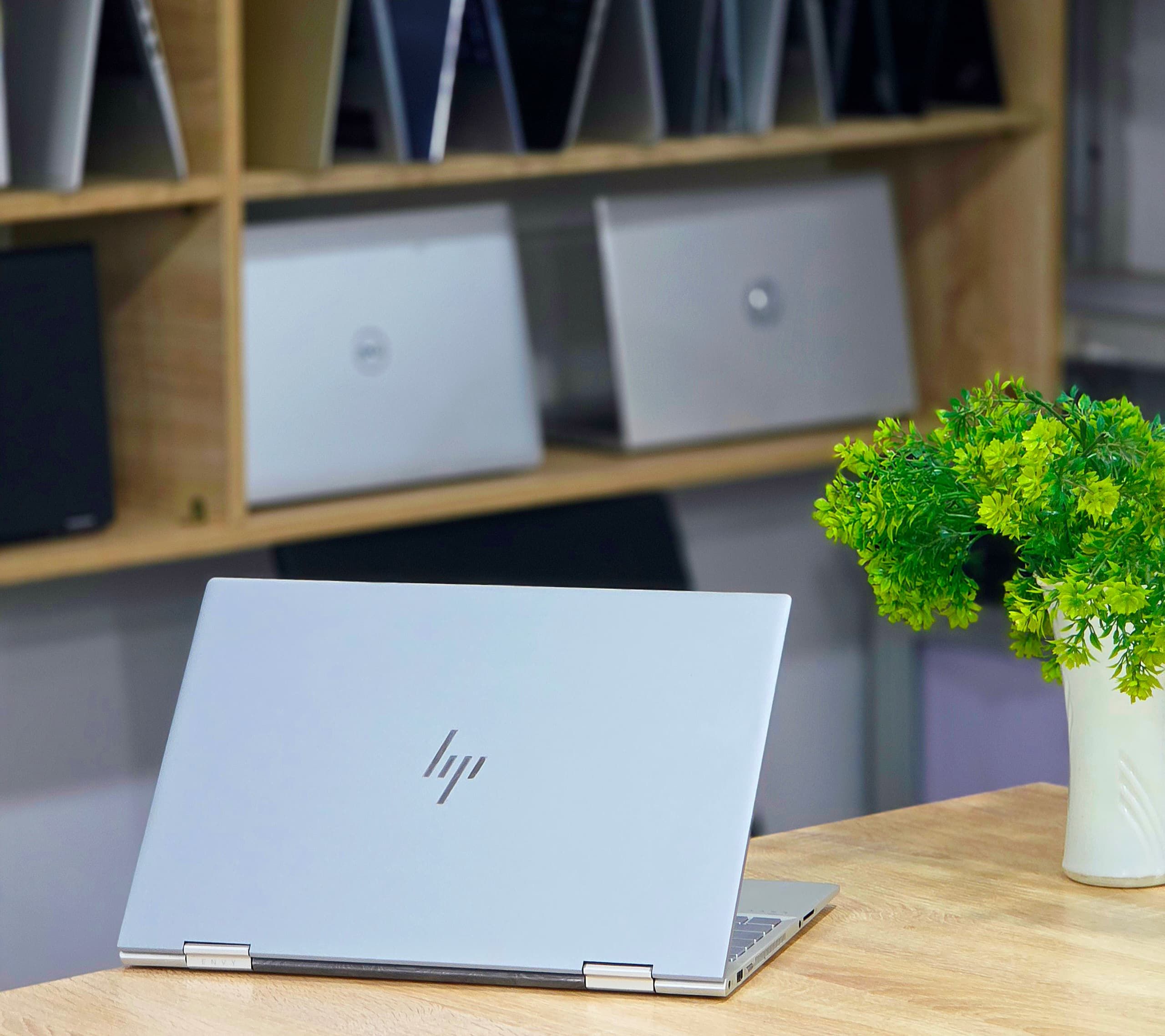 Laptops & Desktops