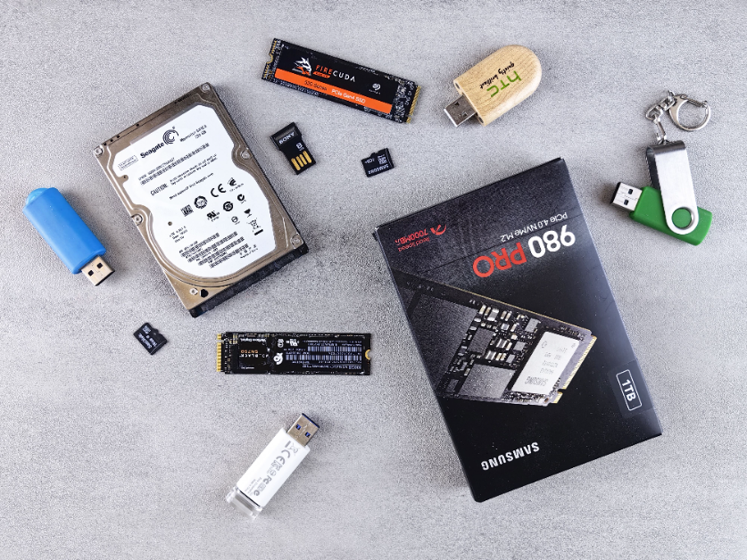 RAM, SSD & Storage
